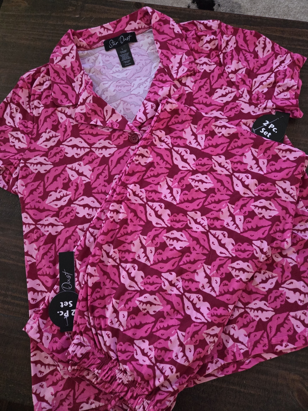 Star Dust Pink Lip-Print Short Sleeve Pajama Set